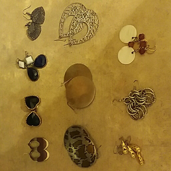 None Jewelry - Jewelry - 15 piece lot, costume